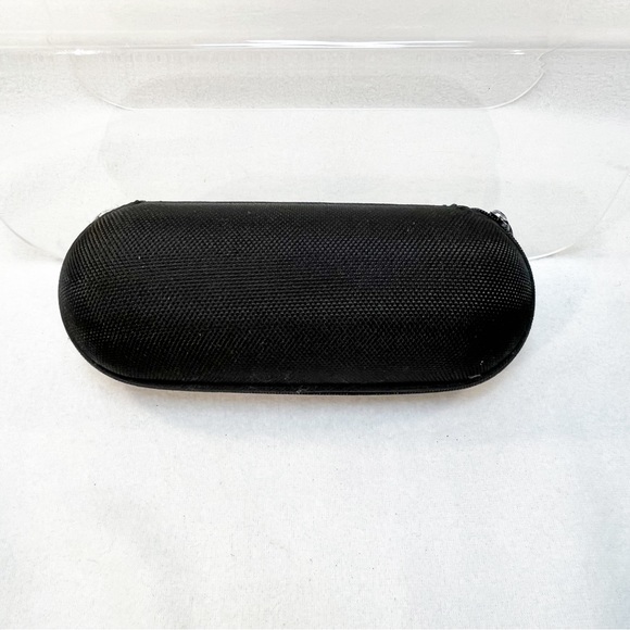 Oakley Sunglasses Case - Picture 2 of 5